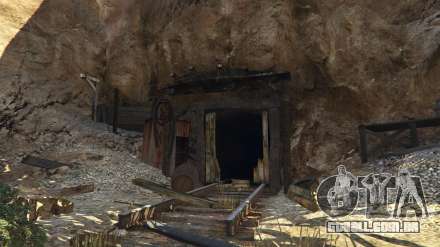 Como encontrar uma caverna em GTA 5