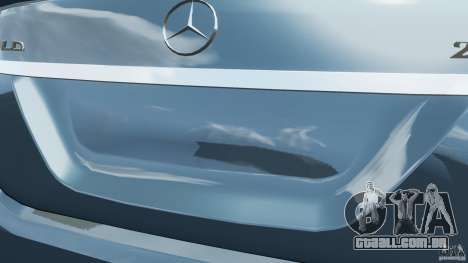 Mercedes-Benz S W221 Wald Black Bison Edition para GTA 4