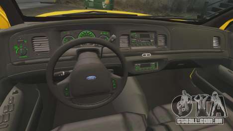 Ford Crown Victoria 1999 NYC Taxi v1.1 para GTA 4