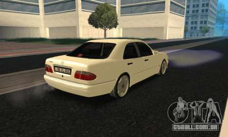 Mercedes-Benz E420 Armenian para GTA San Andreas