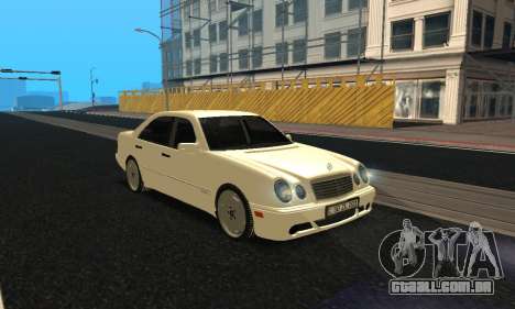 Mercedes-Benz E420 Armenian para GTA San Andreas