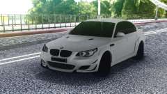 BMW M5 E60 White Sedan para GTA San Andreas