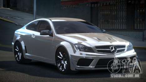 Mercedes-Benz C63 G-Tuning para GTA 4