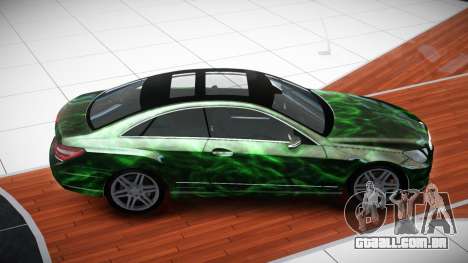 Mercedes-Benz E500 QD S7 para GTA 4