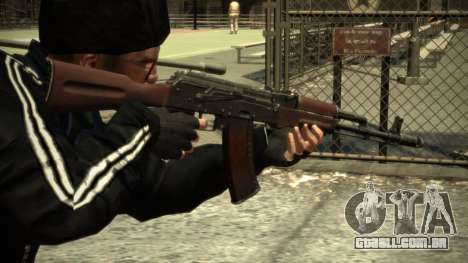 AK-74 Plum para GTA 4